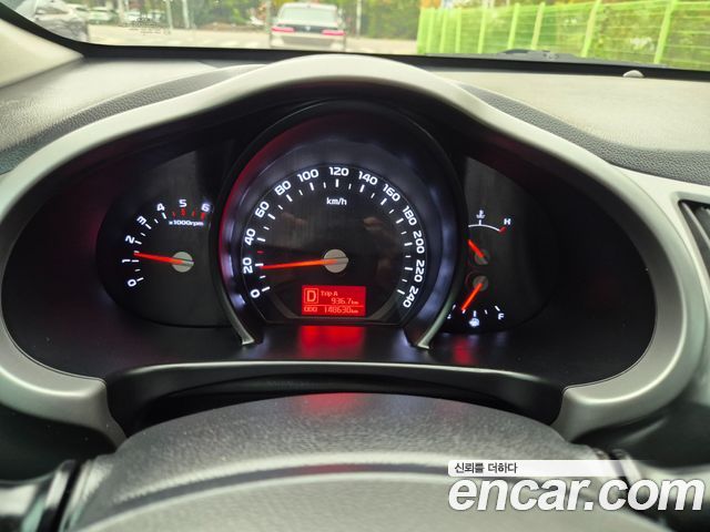 Kia Sportage R Diesel 2WD Trendy 2015 — фото 15