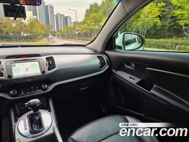 Kia Sportage R Diesel 2WD Trendy 2015 — фото 22