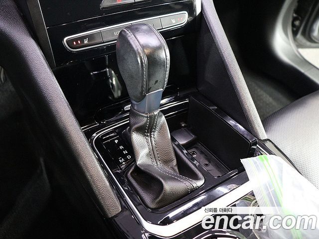 Renault Korea SM6 2.0 GDe LE 2016 — фото 10
