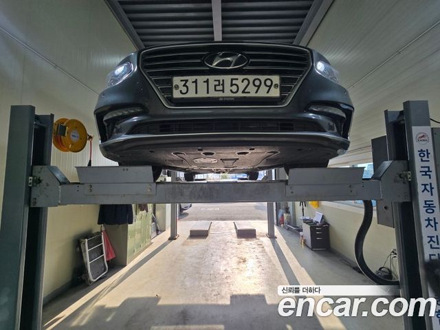 Hyundai Grandeur (IG) 2.4 Premium