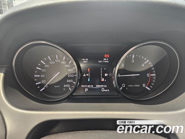 Land Rover Discovery Sport 2.0 TD4 SE 2016 — фото 7