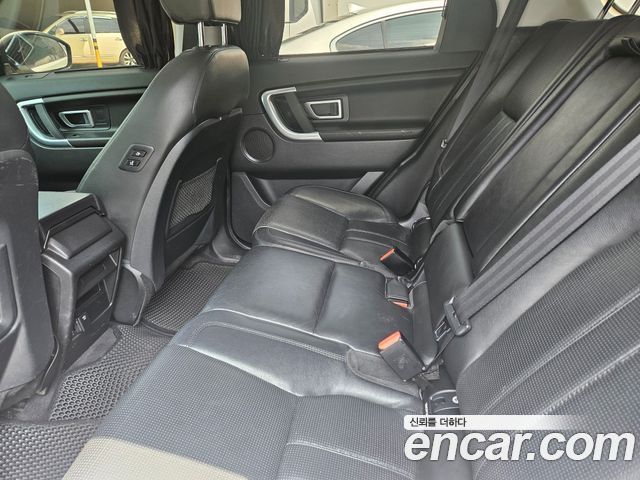 Land Rover Discovery Sport 2.0 TD4 SE 2016 — фото 20