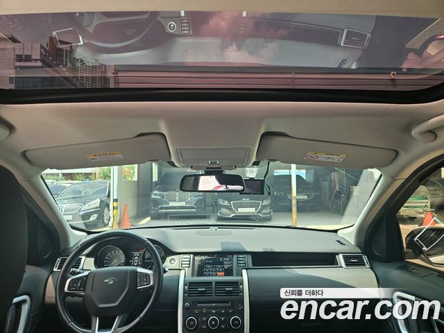 Land Rover Discovery Sport 2.0 TD4 SE 2016 — фото 21