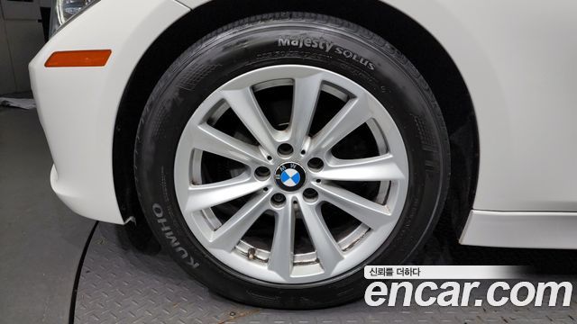 BMW 3 Series (F30) 320i Sport 2012 — фото 5