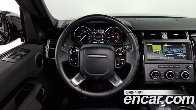 Land Rover Discovery 5 2.0 SD4 SE 2019 — фото 13