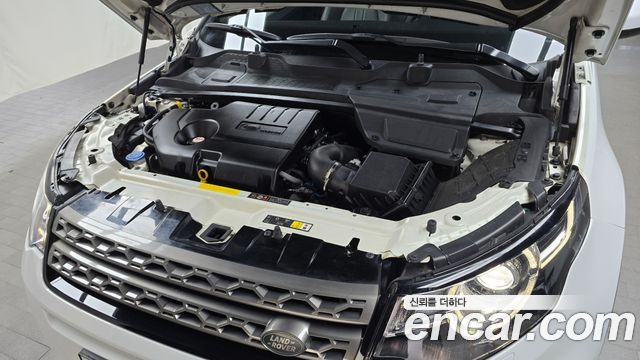 Land Rover Discovery Sport 2.0 TD4 SE 2018 — фото 6