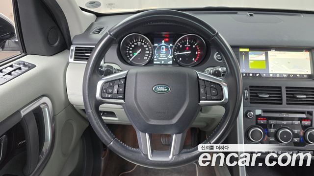 Land Rover Discovery Sport 2.0 TD4 SE 2018 — фото 13