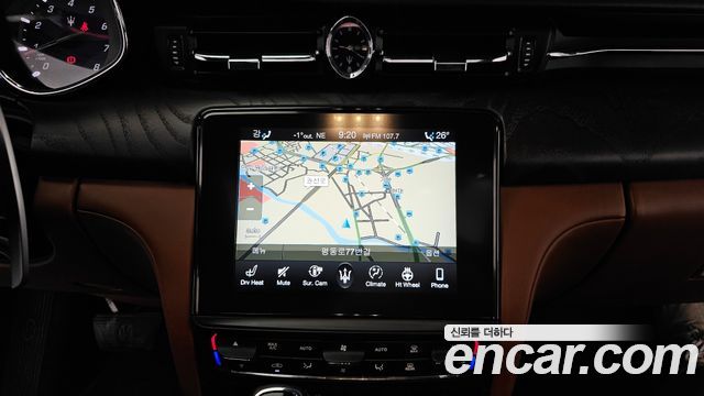 Maserati Quattroporte 3.0 V6 Granlusso 2019 — фото 14