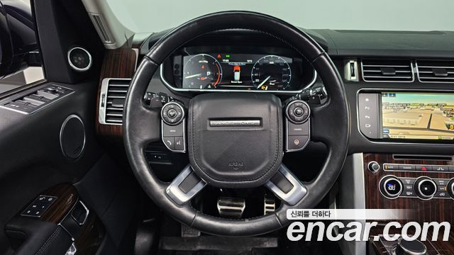 Land Rover Range Rover (IV) 4.4 SDV8 Vogue SE DIESEL 2016 — фото 13