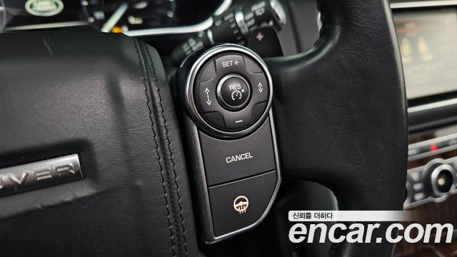 Land Rover Range Rover (IV) 4.4 SDV8 Vogue SE DIESEL 2016 — фото 18