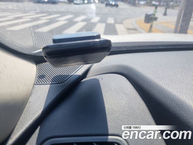 Kia K5 (III) 2.0 LPI(Renter car) Strandard 2022 — фото 20