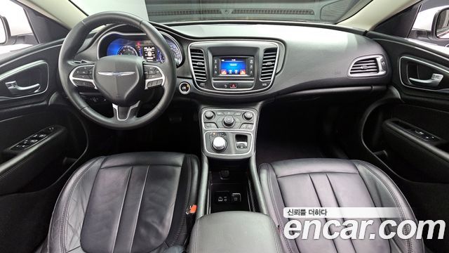 Chrysler 200 (II) 2.4 Limited 2015 — фото 7