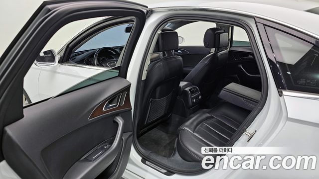 Audi A6 35 TDI Premium C7 2016 — фото 12