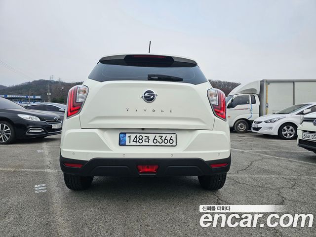 KG Mobility (SsangYong) Very New Tivoli Gasoline 1.5 2WD V3 2022 — фото 4