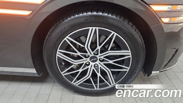 Genesis G90 (RS4) Gasoline 3.5 Turbo AWD 2022 — фото 5