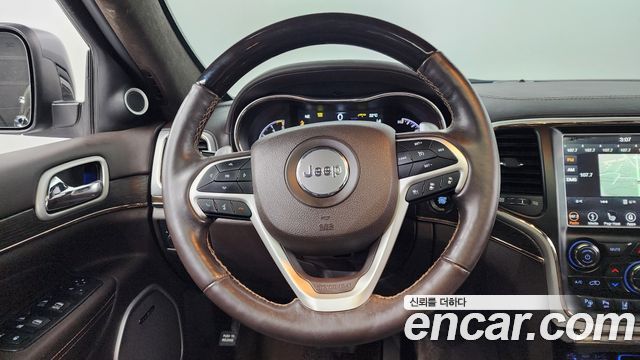 Jeep Grand Cherokee 3.0 Diesel Overland Summit WK2 2018 — фото 13