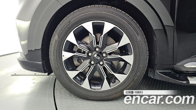 Kia Carnival (IV) Gasoline 9-Seater Hi-Limousine Signature 2021 — фото 5