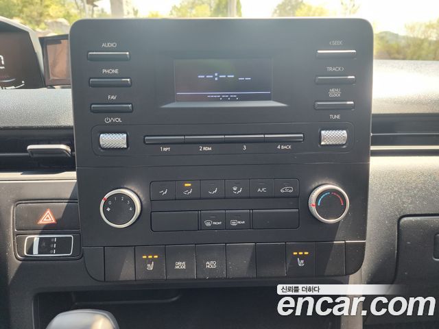 Hyundai Staria L3.5 Cargo 5-Seater Modern 2023 — фото 20