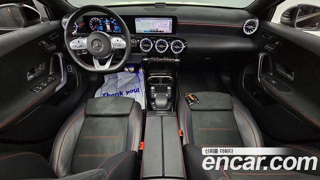 Mercedes-Benz A-Class (W177) AMG A35 4MATIC Sedan 2021 — фото 7