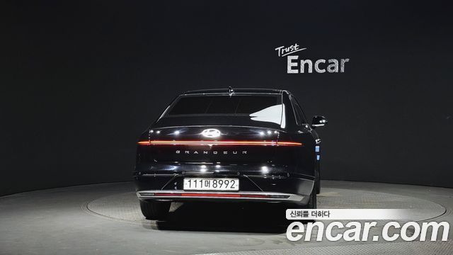 Hyundai Grandeur (GN7) 3.5 LPG 2WD (Taxi) Deluxe 2023 — фото 4