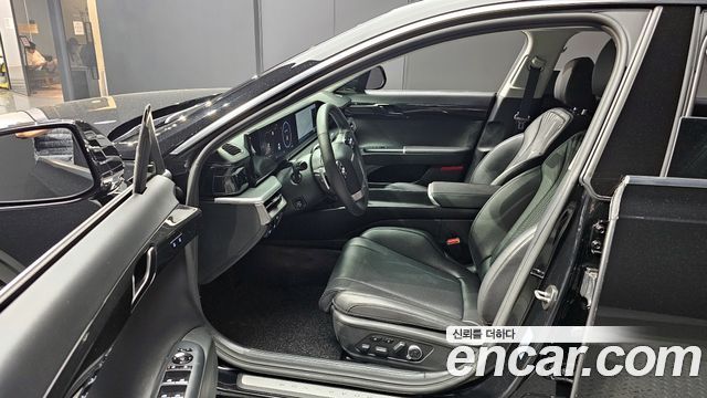 Hyundai Grandeur (GN7) 3.5 LPG 2WD (Taxi) Deluxe 2023 — фото 10