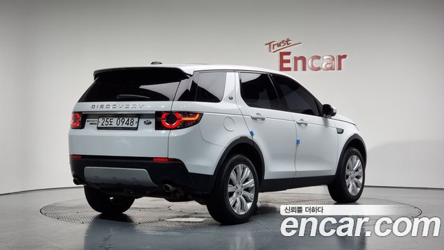 Land Rover Discovery Sport 2.0 TD4 HSE Luxury 2016 — фото 2