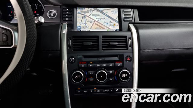 Land Rover Discovery Sport 2.0 TD4 HSE Luxury 2016 — фото 14