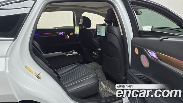 Genesis G80 (RG3) Gasoline 2.5 Turbo AWD 2024 — фото 16