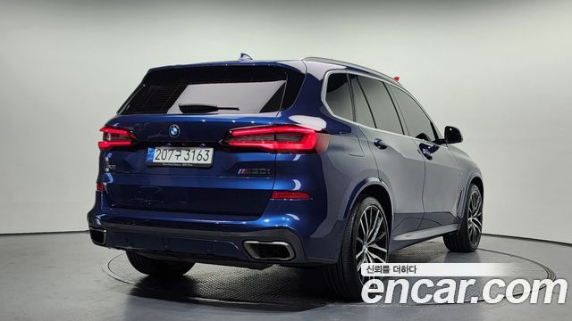 BMW X5 (G05) M50i 2021 — фото 2
