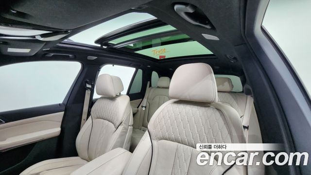 BMW X5 (G05) M50i 2021 — фото 12