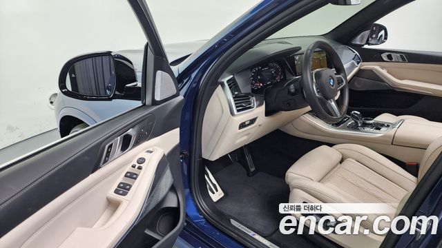 BMW X5 (G05) M50i 2021 — фото 13