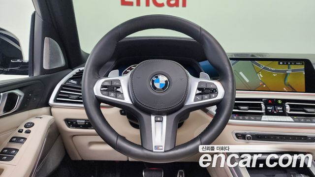 BMW X5 (G05) M50i 2021 — фото 14