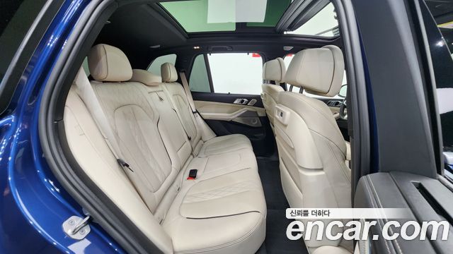 BMW X5 (G05) M50i 2021 — фото 19