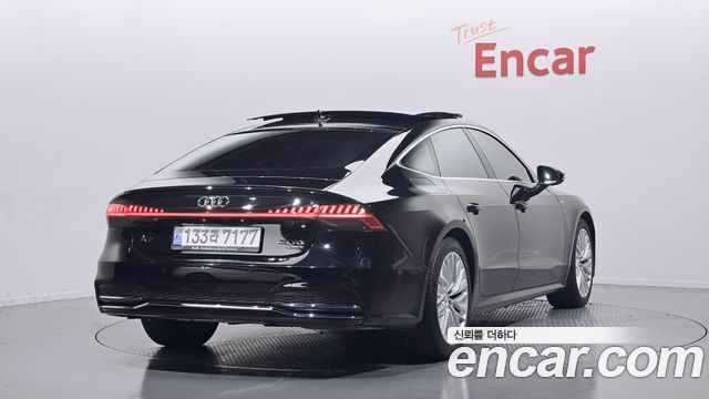Audi A7 (4K) 45 TDI Quattro Premium 2021 — фото 2