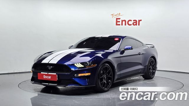 Ford Mustang Coupe