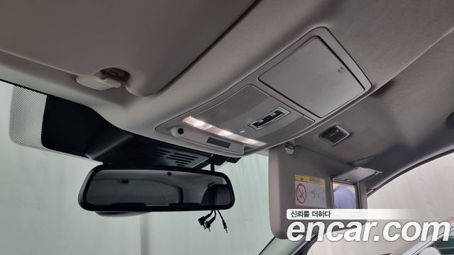 Land Rover Discovery Sport 2.0 TD4 SE 2016 — фото 22