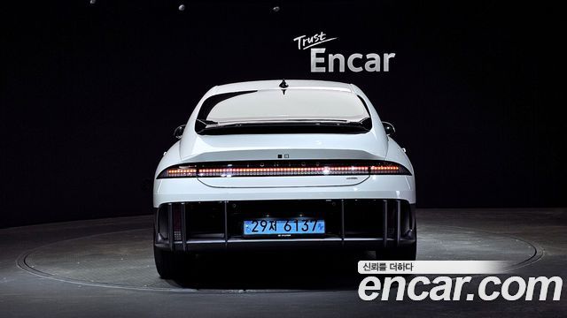 Hyundai Ioniq 6 Long Range AWD Prestige 2023 — фото 4