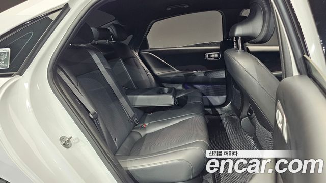 Hyundai Ioniq 6 Long Range AWD Prestige 2023 — фото 16