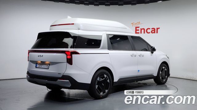 Kia Carnival (IV) HEV 9-Seater Hi-Limousine (Special vehicle) 2025 — фото 2