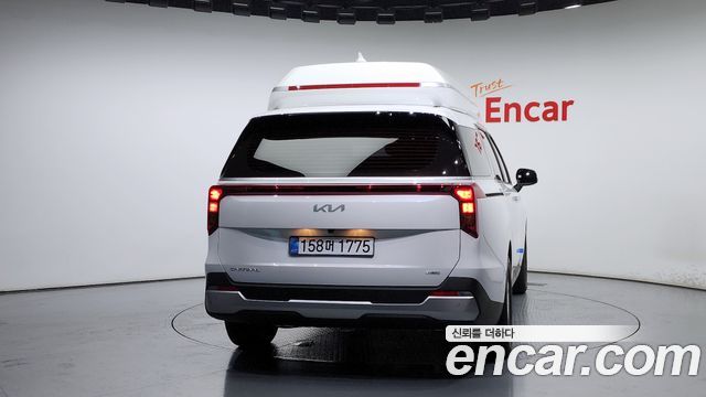 Kia Carnival (IV) HEV 9-Seater Hi-Limousine (Special vehicle) 2025 — фото 4