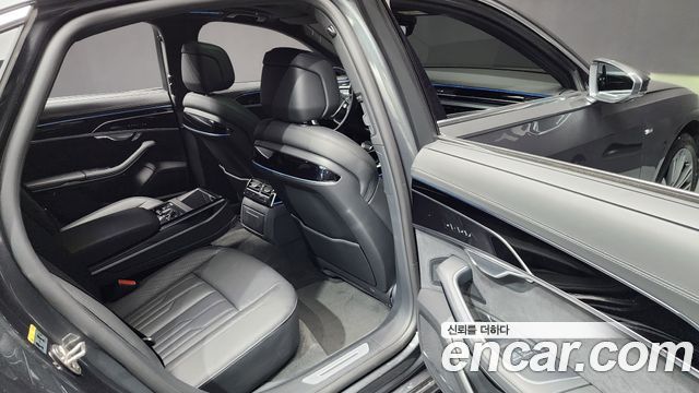 Audi A8 (D5) 50 TDI Quattro Premium 2023 — фото 12