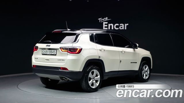 Jeep Compass (II) 2.4 Limitied AWD 2019 — фото 2