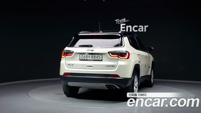 Jeep Compass (II) 2.4 Limitied AWD 2019 — фото 4