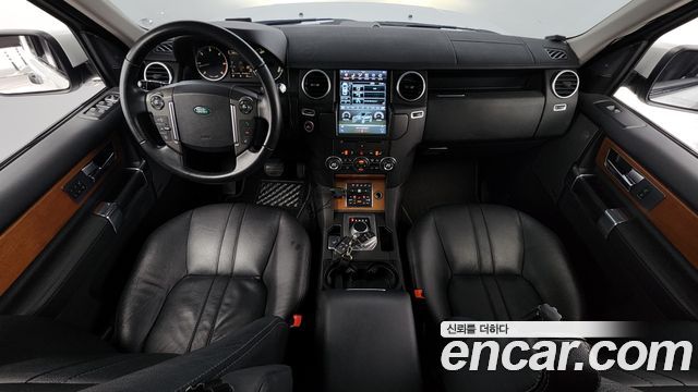Land Rover Discovery 4 3.0 SDV6 SE 2012 — фото 7