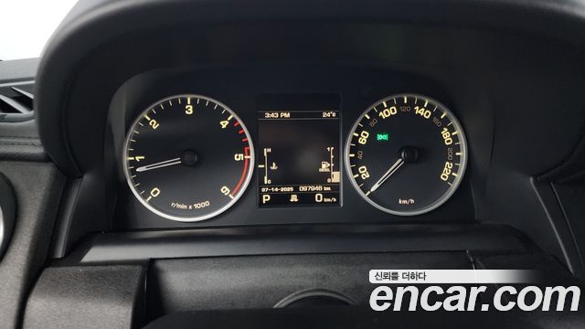 Land Rover Discovery 4 3.0 SDV6 SE 2012 — фото 8