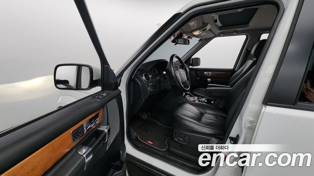 Land Rover Discovery 4 3.0 SDV6 SE 2012 — фото 10