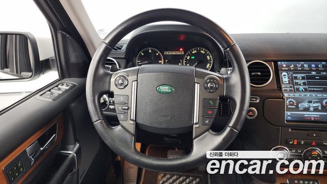 Land Rover Discovery 4 3.0 SDV6 SE 2012 — фото 13