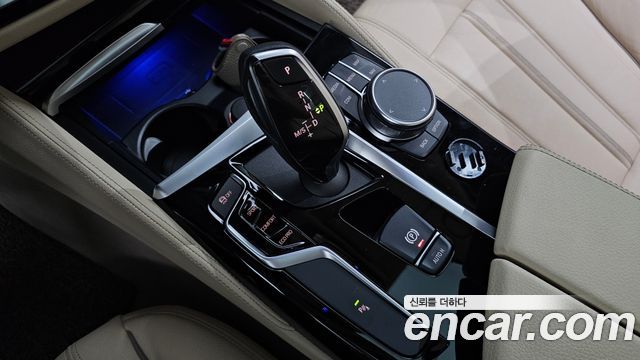 BMW 5 Series (G30) 520i Luxury 2020 — фото 9