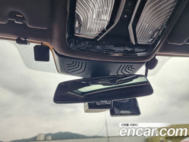 BMW 7 Series (G11) 750Li xDrive Premium 2016 — фото 15