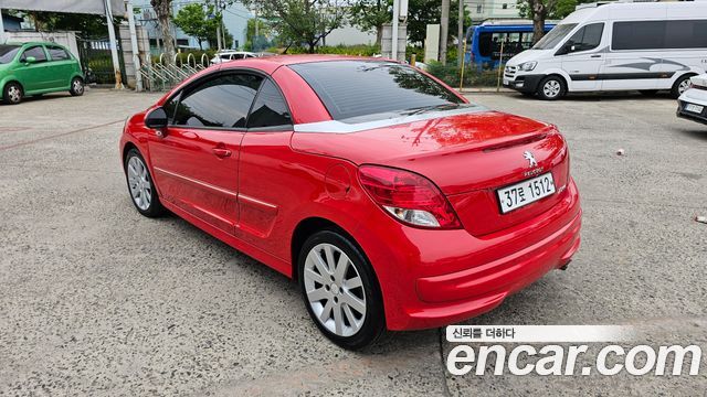 Peugeot 207CC 1.6 First Generation 2013 — фото 24